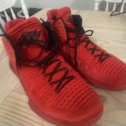 Jordan XXXII Rosso Corsa sz 12 