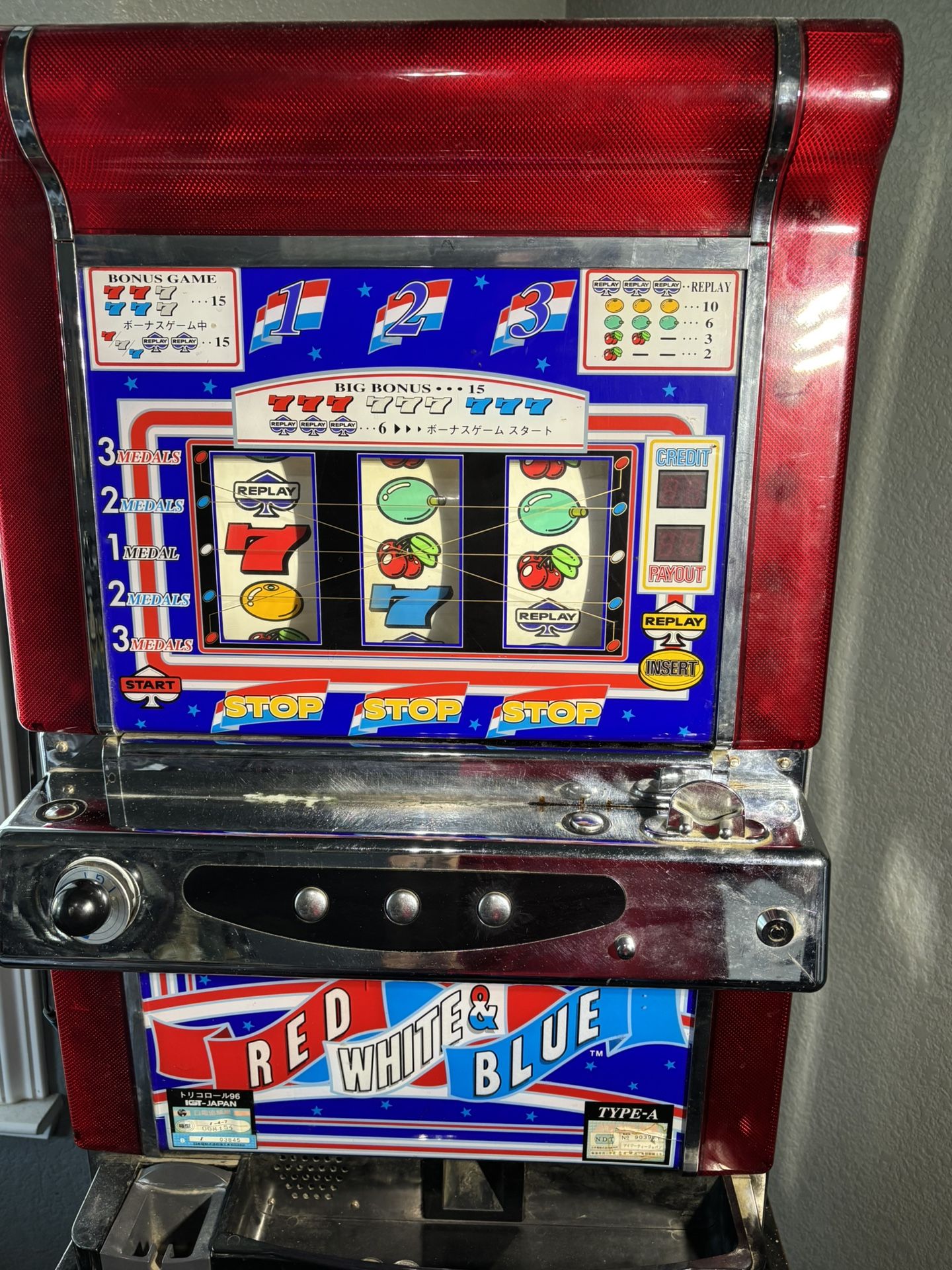 Vintage IGT Token Slot Machine