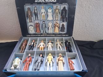 Vintage Star Wars Figures And Carrying Case From 1977