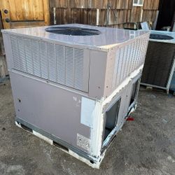 3 Ton carrier Package Heat Pump