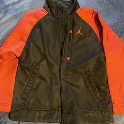 Kids Jordan Jacket Size S Youth