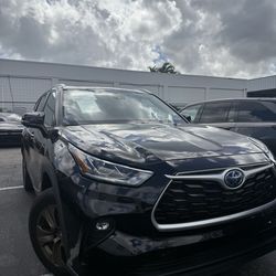 2023 Toyota Highlander Hybrid