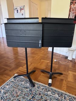 Music stand 2 for $30