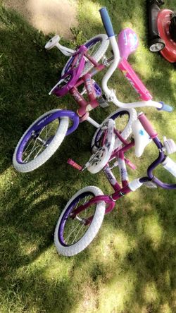 Girls bike