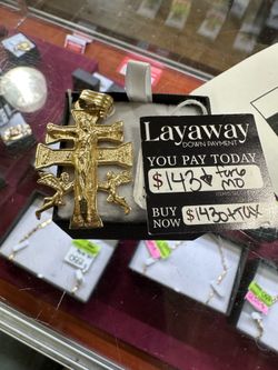 14k pendant for sale!