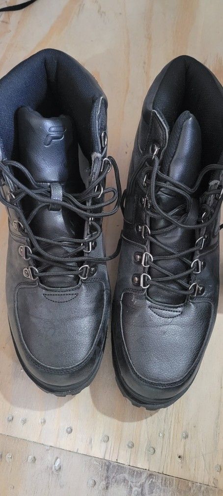 Fila Men's Boots Size 13