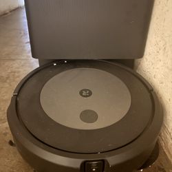 iRobot Roomba Vacuum & Mop Combo