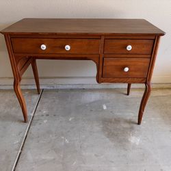Mid Century Desk By Furniture Guild Of California