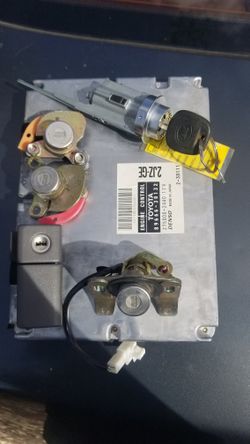 98-05 Lexus Gs300 Ecu Key Locks And Cylinder $350 Obo