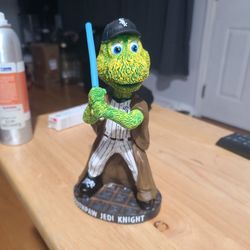 SOUTHPAW Chicago White Sox Mascot Bobblehead 2016 Star Wars Night Jedi Knight