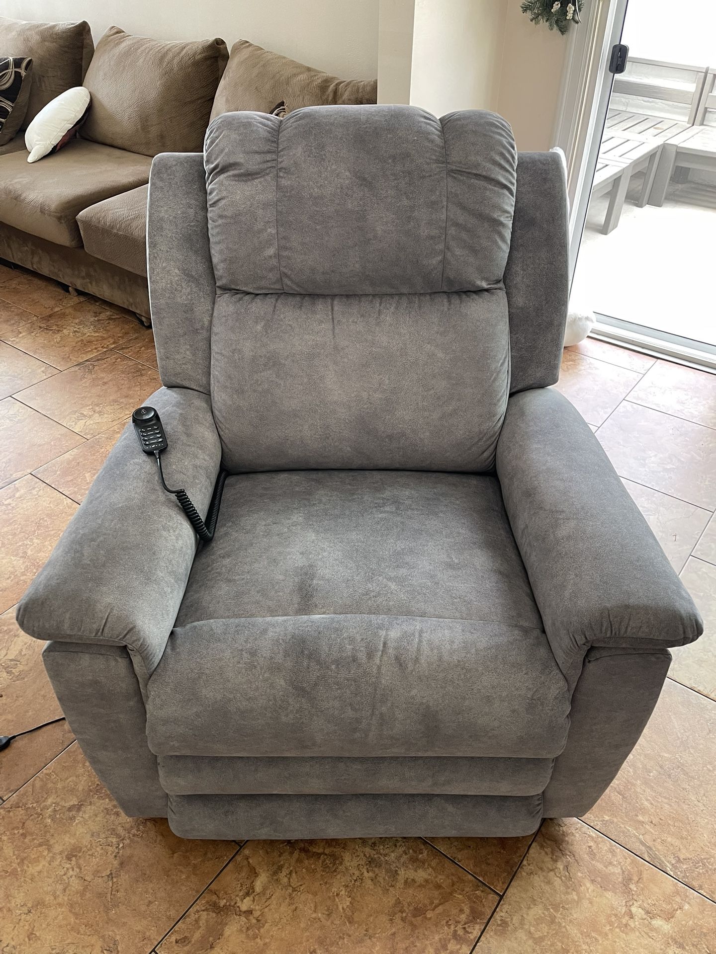 Clayton Power Lift Recliner