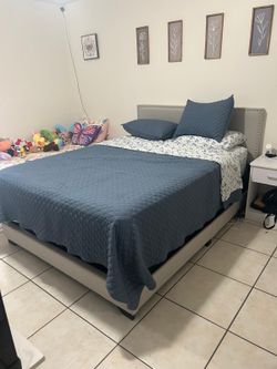 Cama completa $200