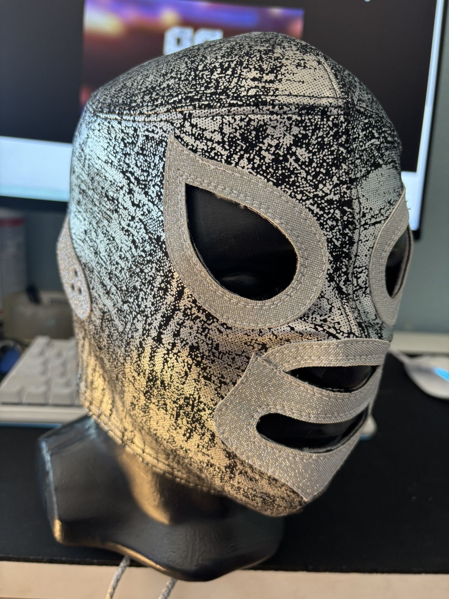 El Hijo Del Santo Pro Grade