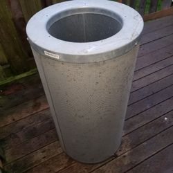 Huge Air Carbon Filter for Plant Grow Room Tent
Works in conjunction with an inline Fan odor control