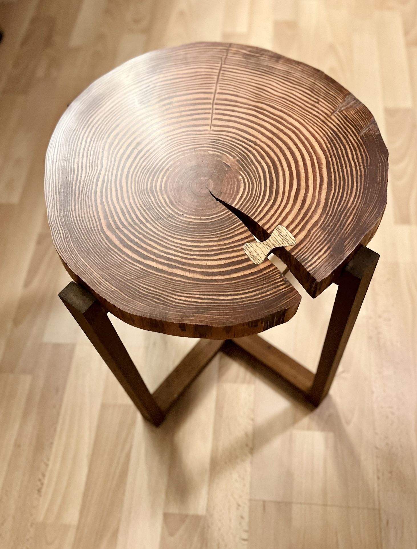Utah Pine End Table