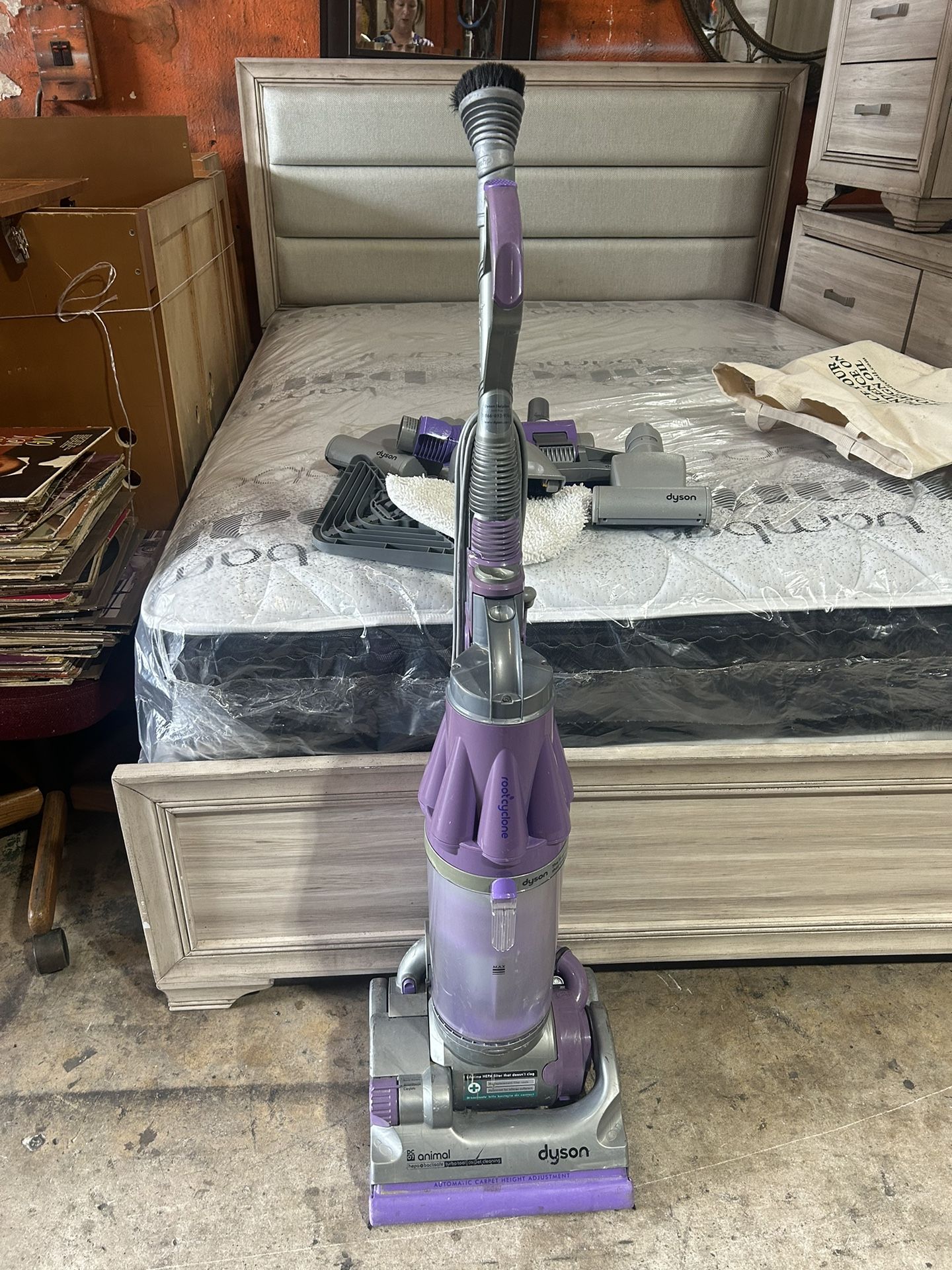 Dyson Vacuum 