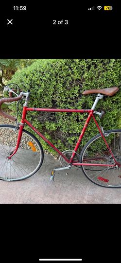 Vintage Raleigh Road Bike