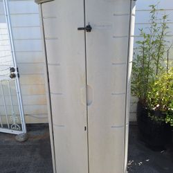 Rubbermaid Outdoor Shed