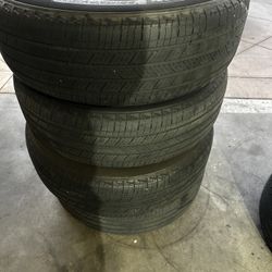 225/65/17 Michelin Tires 