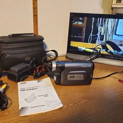 JVC GR-AXM18U VHS-C Camcorder Complete Kit, Working, Watch Video