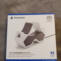 BRAND NEW! PowerA Twin Charging Station for Dualsense Wireless Controllers, Dualsense Controller Charging forPS5. 