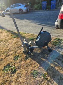 Free Sunni health and fitness rowing machine.