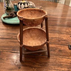 Large Box Of Over 20 Misc Items, Most Items Are Rustic Items For House/bathroom/kitchen 