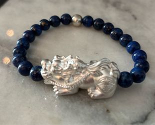 New Lapis Lazuli & Sterling Silver Brazalete. Available in Coral Gables. Cash please. Hablo Español