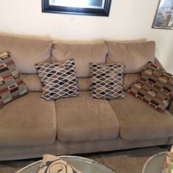 Couch And Love Seat Match Set With Pillows 