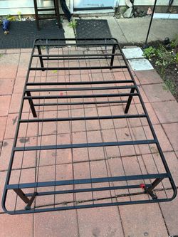Black Metal Twin Size Mattress Frame