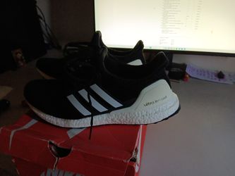 Adidas Boost Black White Men Size 10 1/2