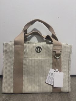 lululemon tote bag , cream color