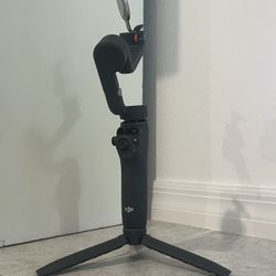 DJI SMART PHONE STABILIZER 