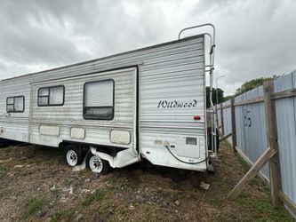 1999 Wildwood 5th Wheel Camper