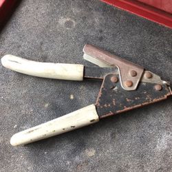 Duct strap tool Malco TY4G 29.50 and one other