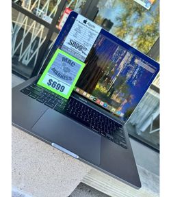 Apple 13" MacBook Pro Retina Touch Bar 2.3 i7 32GB RAM 512SSD 2020