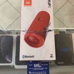 JBL Flip 5 Bluetooth Speaker