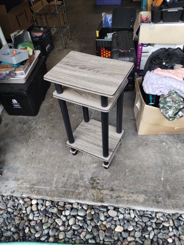 Plant Stand Table With Plant