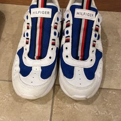 Women’s Shoes Sizes 7-8.5