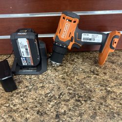 Ridgid Drill 18v W/2ah Battery And Charger 