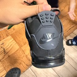 Jordan 4 Black Cat