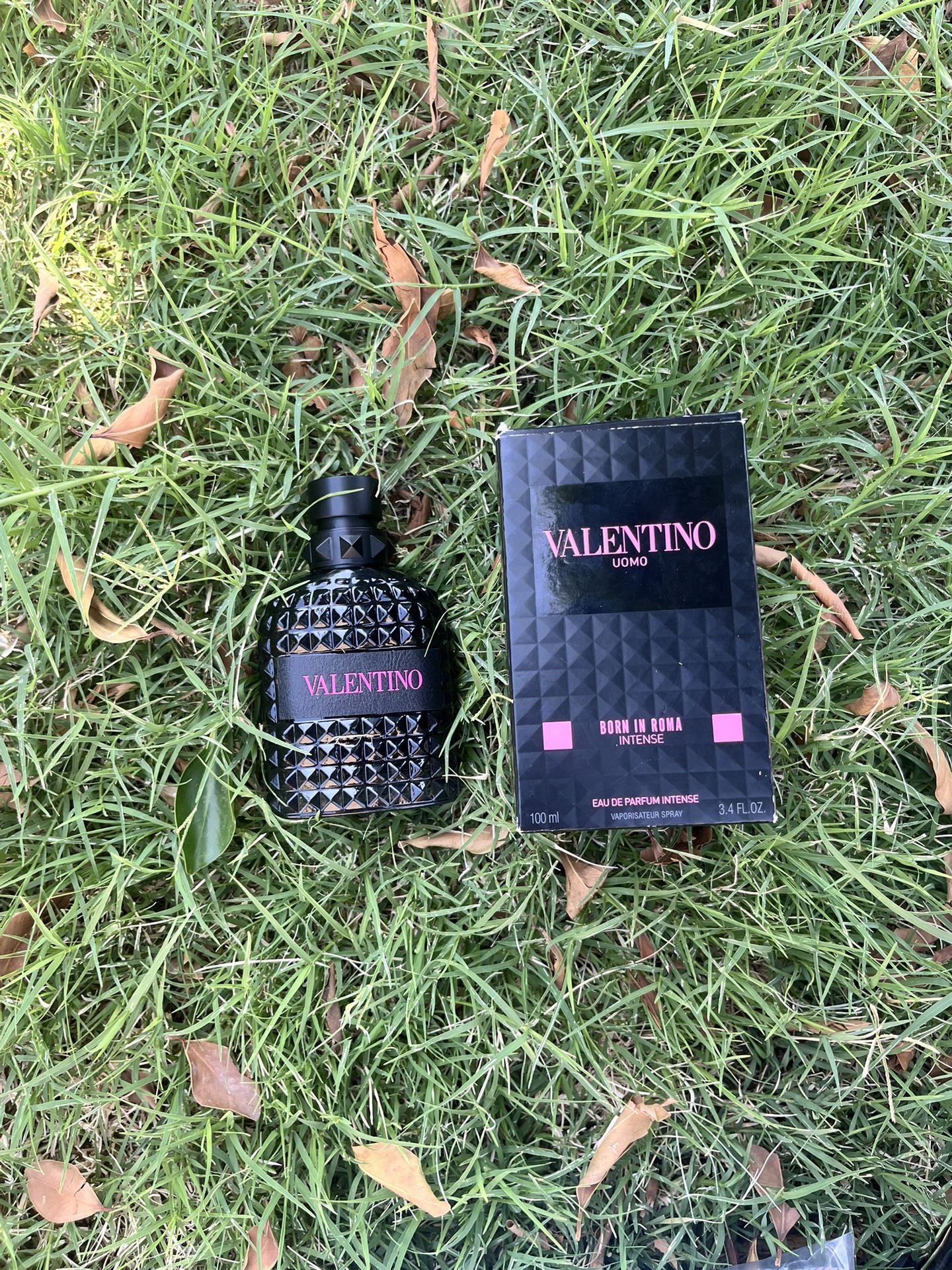 Valentino UOMO Intense