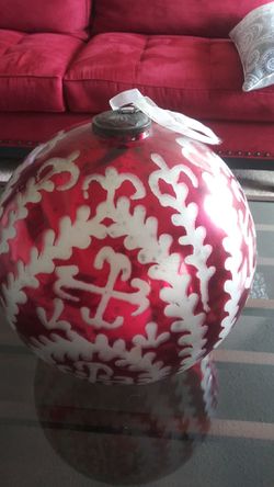 A big Christmas ornament in very good condition