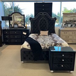 Bedroom Set 5pc Set Queen We Finance 