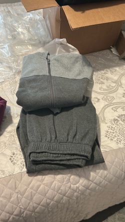 Men’s sweat suit