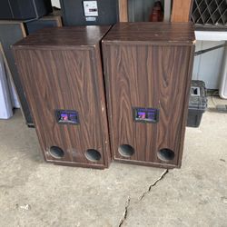 Speakers 