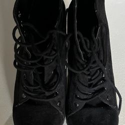 Black Platform Boot