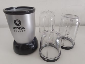 MISSING BLADE Magic Bullet 4 Piece Personal Blender MBR-0401WM, Black