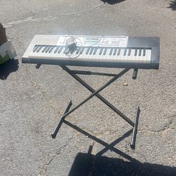Keyboard With Stand 