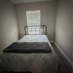 Queen bed & bed frame